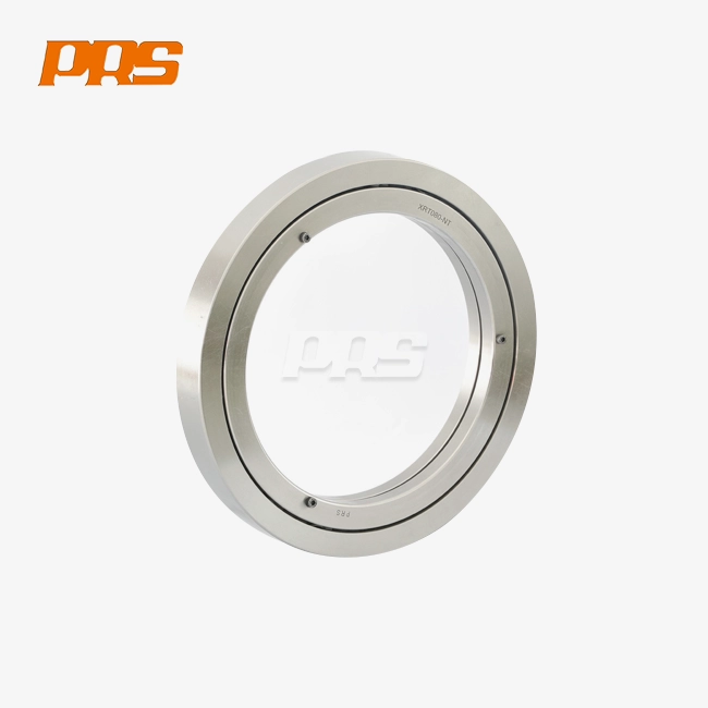 Gear hobbing machine bearings